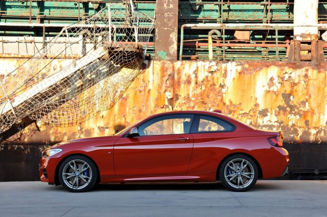 New BMW 2 Series Coupe (1).jpg